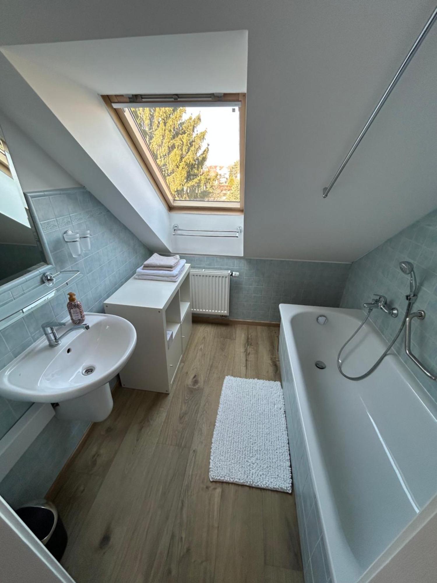 Apartmany U Kubiku Hradec Králové エクステリア 写真